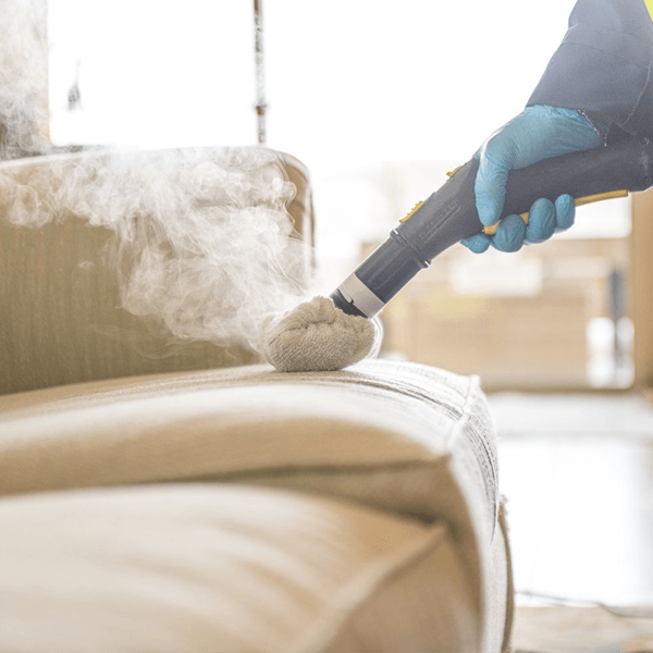 Evde Buharlı Temizlik Cihazları Etkili mi? Hangi Yüzeylerde Kullanılır : Kapak Görseli