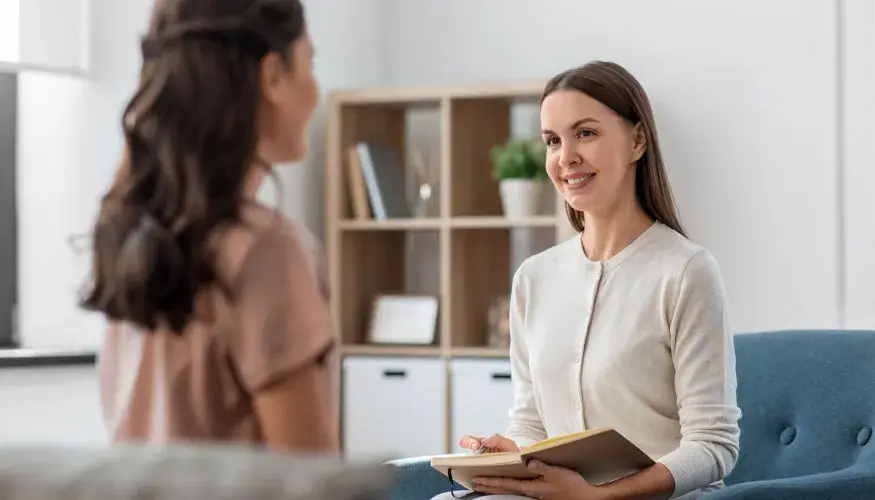 Temizlik ve Sosyal İzolasyon: Psikolojik Sorunların Temizlikle İlişkisi : Kapak Görseli